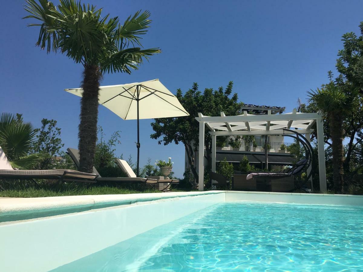 Villa Nina 2013 Appartamento Taormina Luaran gambar